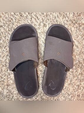 OluKai NALU slide Men’s Brown Slide Sandals with Embroidered adjustable strap